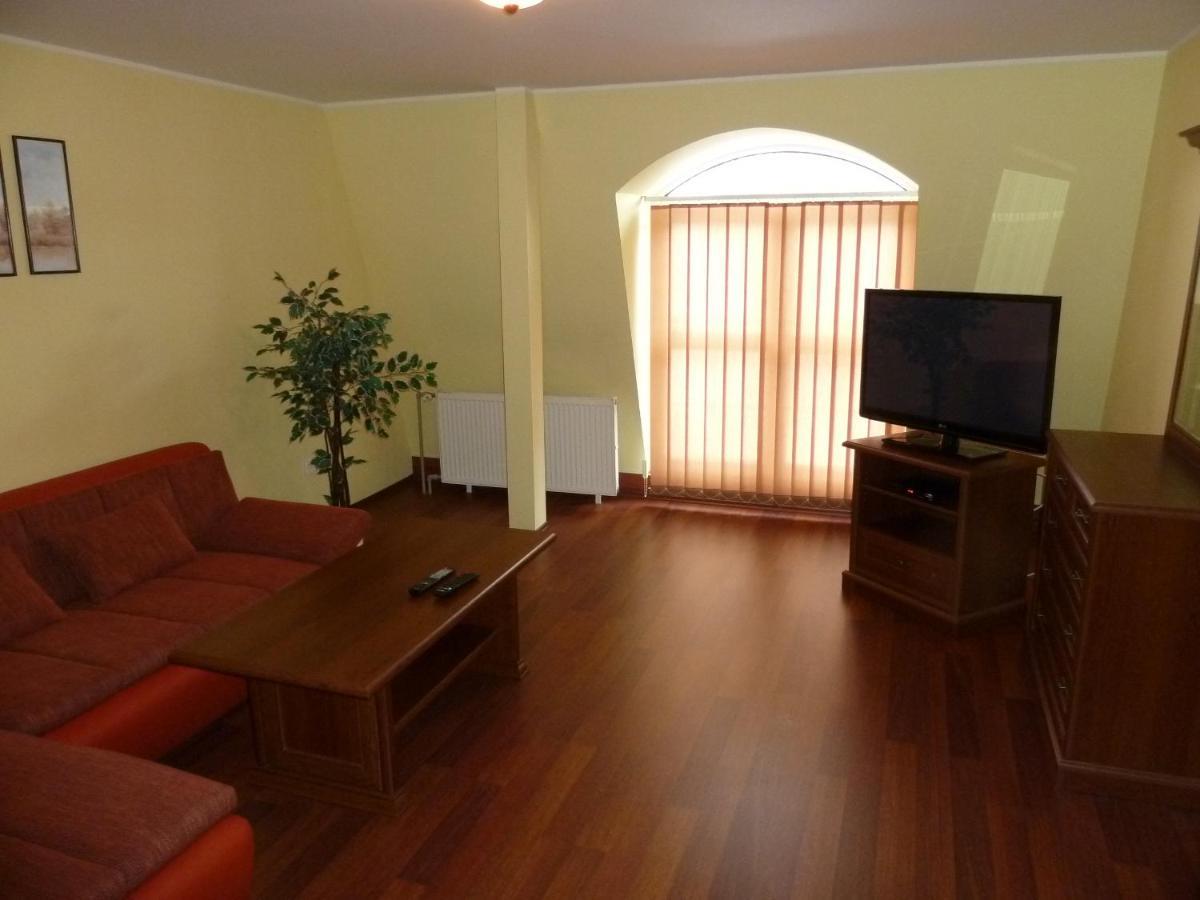 Velke Bosany Hotel David المظهر الخارجي الصورة