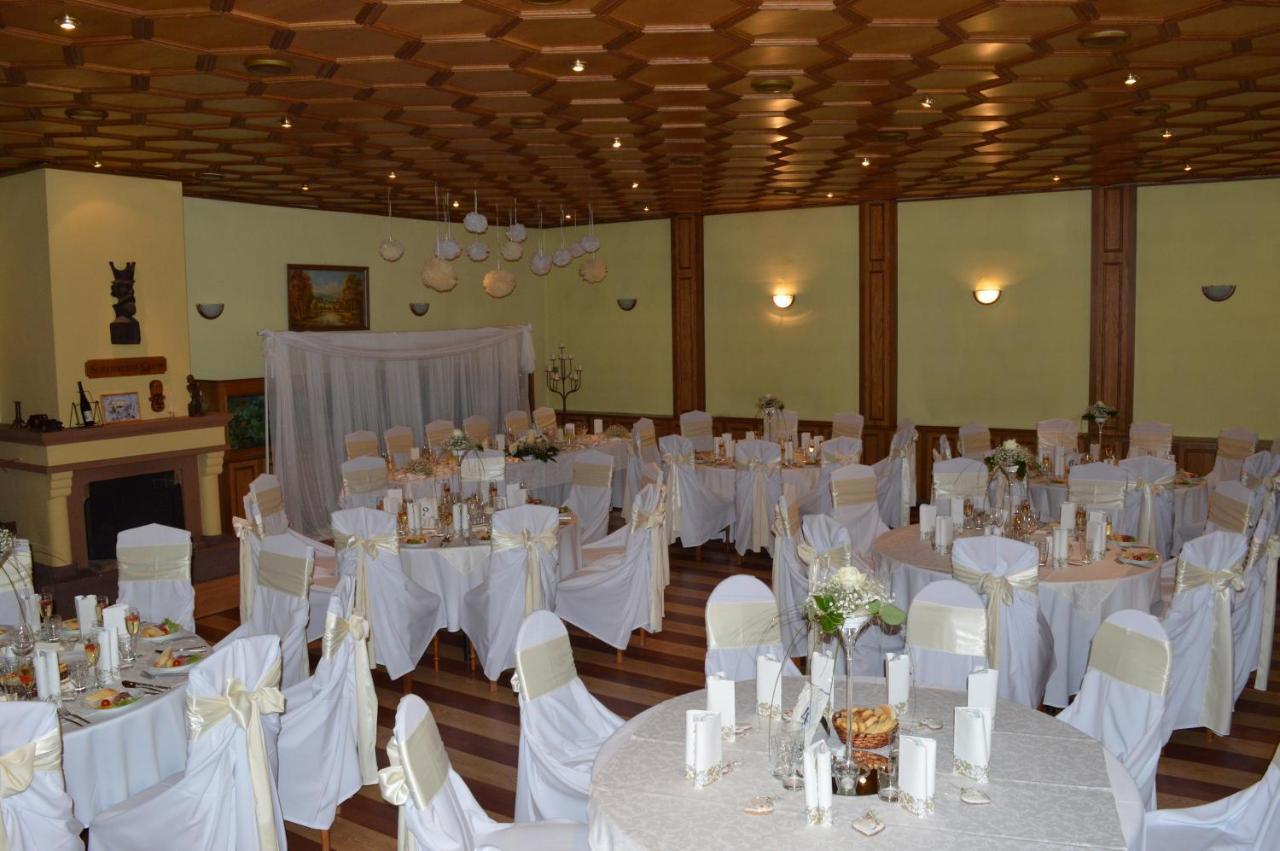 Velke Bosany Hotel David المظهر الخارجي الصورة